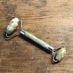 Stone Face Roller